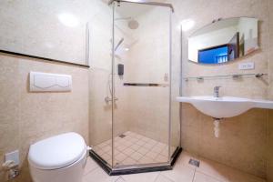 We Smile B&B tesisinde bir banyo