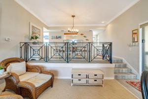 Istumisnurk majutusasutuses Coastal Lakehouse Condo on Siesta Key Public Beach