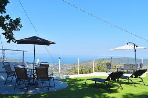 Gallery image of Villa panoramica con idromassaggio in cilento in Matonti