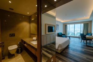 Sarovar Portico Ajmer的一间浴室