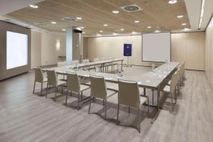 Konferenčné priestory v ubytovaní NH Pamplona Iruña Park