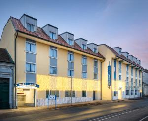 Budova, v ktorej sa hotel nachádza