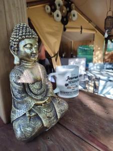 Camping des vignes的咖啡和沏茶工具