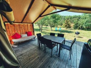 Camping des vignes的休息区