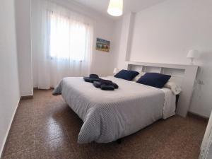 Postel nebo postele na pokoji v ubytování Piscina, wifi, patio con vistas + 85 fotografií