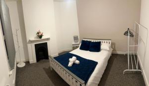 Ένα ή περισσότερα κρεβάτια σε δωμάτιο στο Modern Spacious 2 Bedroom Apt