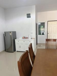 Dapur atau dapur kecil di Hatyai riverfront nest 2