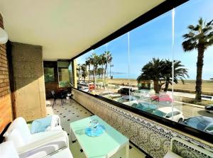 Kép Vistas al mar - Primera línea playa de Malagueta szállásáról Málagában a galériában
