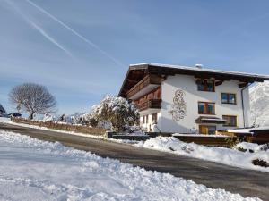 Gästehaus Midi talvel