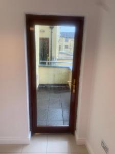 Φωτογραφία από το άλμπουμ του Relaxing Balcony Views Mullingar Self Catering Apartment on Park Hotel Grounds στο Μουλινγκάρ