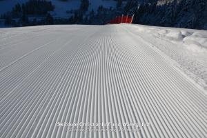 Obiekt Ski In-Ski Out - Gästehäuser Saalbach-Hinterglemm - Wallegghof Christianhof zimą