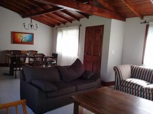 Χώρος καθιστικού στο Casa Arboleda Chapadmalal