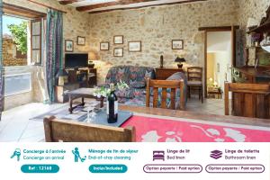 TV a/nebo společenská místnost v ubytování Maison avec un grand jardin en pleine nature