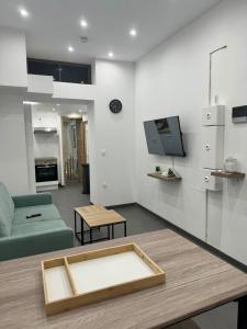 Η κουζίνα ή μικρή κουζίνα στο Apartment Lille-Fives +2 φωτογραφίες