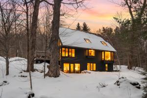 Το Classic Stratton Ski Chalet τον χειμώνα