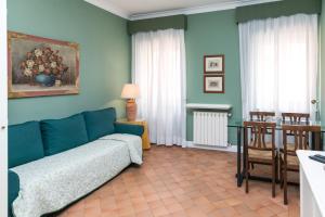 Posteľ alebo postele v izbe v ubytovaní Rasella Suites 47