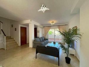 Część wypoczynkowa w obiekcie Villa Cañada torremolinos