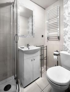 Et badeværelse på Domek Pod Motylami + 37 billeder