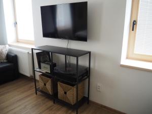 TV a/nebo společenská místnost v ubytování My Deer Apartment