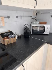 A kitchen or kitchenette at Casa Vacanze Domus