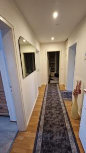 Afbeelding uit fotogalerij van Ferienunterkunft - Am Stadtgarten in Saarlouis