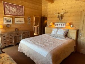 Gallery image of Luxury chalet in Les Diablerets Villars ski area in Les Diablerets +13 photos