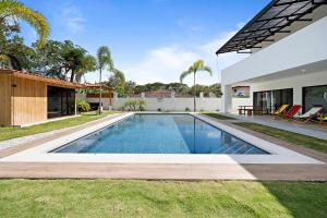 Hồ bơi trong/gần Casa Corales Dreams 2