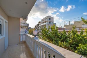 Μπαλκόνι ή βεράντα στο Comfortable house in Athens Metro Mall ""Casa Antigone""