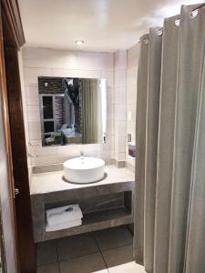 Koupelna v ubytování HOTEL BAEZA