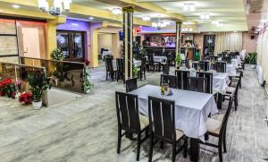Restaurace v ubytování Hotel Nikol
