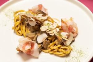 Jídlo v hotelu nebo okolí