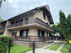 Budova, v ktorej sa apartmán nachádza