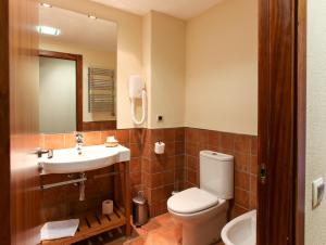 Koupelna v ubytování Hostal Les Roquetes