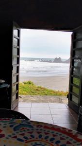 Fotografie z fotogalerie ubytování Cabaña con acceso a playa en Mehuin v destinaci Mehuín