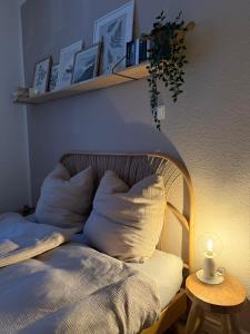 Voodi või voodid majutusasutuse Zentrales Boho Loft im Zentrum von Langerwehe in Bahnhofsnähe toas