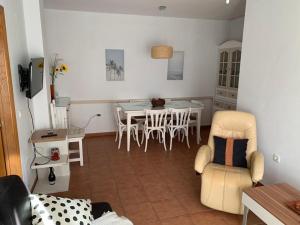 Et tv og/eller underholdning på Apartment in La Antilla