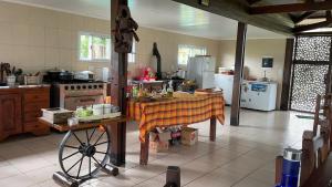 Kuchyň nebo kuchyňský kout v ubytování El Campo - Cabaña 3