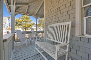 Gallery image of River & Sea Views Camp Ellis Beach House in Saco