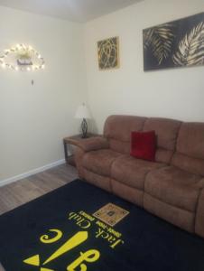 Posezení v ubytování 3 bedroom with free parking
