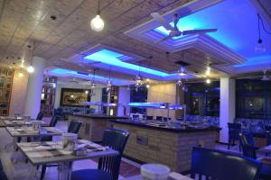 Restoran atau tempat lain untuk makan di NEREUS HOTEL By IMH Europe Travel and Tours