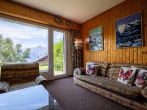 Posezení v ubytování Apartment in Veysonnaz near Ski Lift