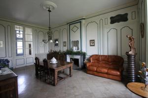Posezení v ubytování Chateau de Vouilly