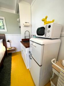 Gallery image of Snap-Worthy Stay Steps From Downtown 1BR 1BA in Solvang