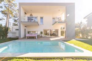 Bazén v ubytování Villa Ceyda nebo v jeho okolí