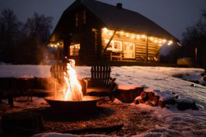 Imagen de la galería de River House, en Nītaure 51 fotos más