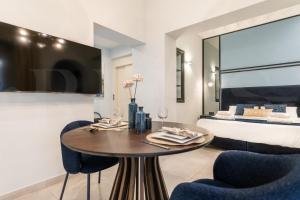 Χώρος καθιστικού στο Modern studio in the heart of Malaga by REMS