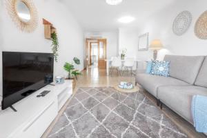 TV a/nebo společenská místnost v ubytování Apartamento Syros