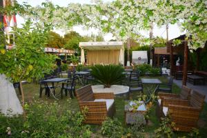 A garden outside Hotel Dream Of Side