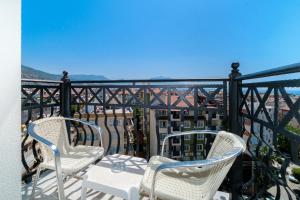 A balcony or terrace at Villa Sunflower Hotel - All Inclusive