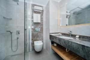 A bathroom at Villa Sunflower Hotel - All Inclusive